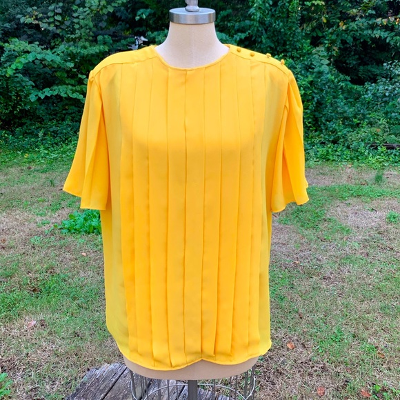 Armon Originals Tops - Vintage Pleated Yellow Canary Blouse